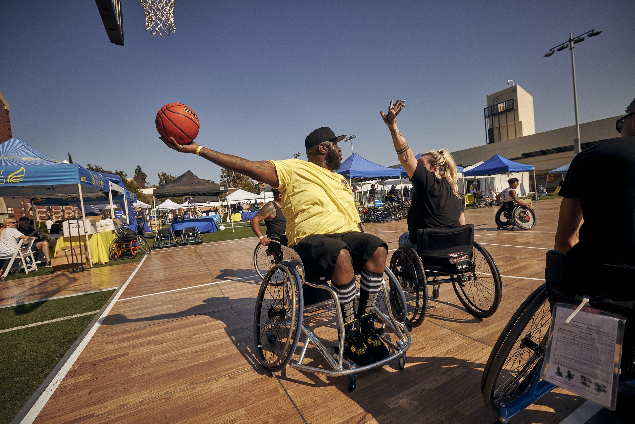 从表面上看 从表面上看